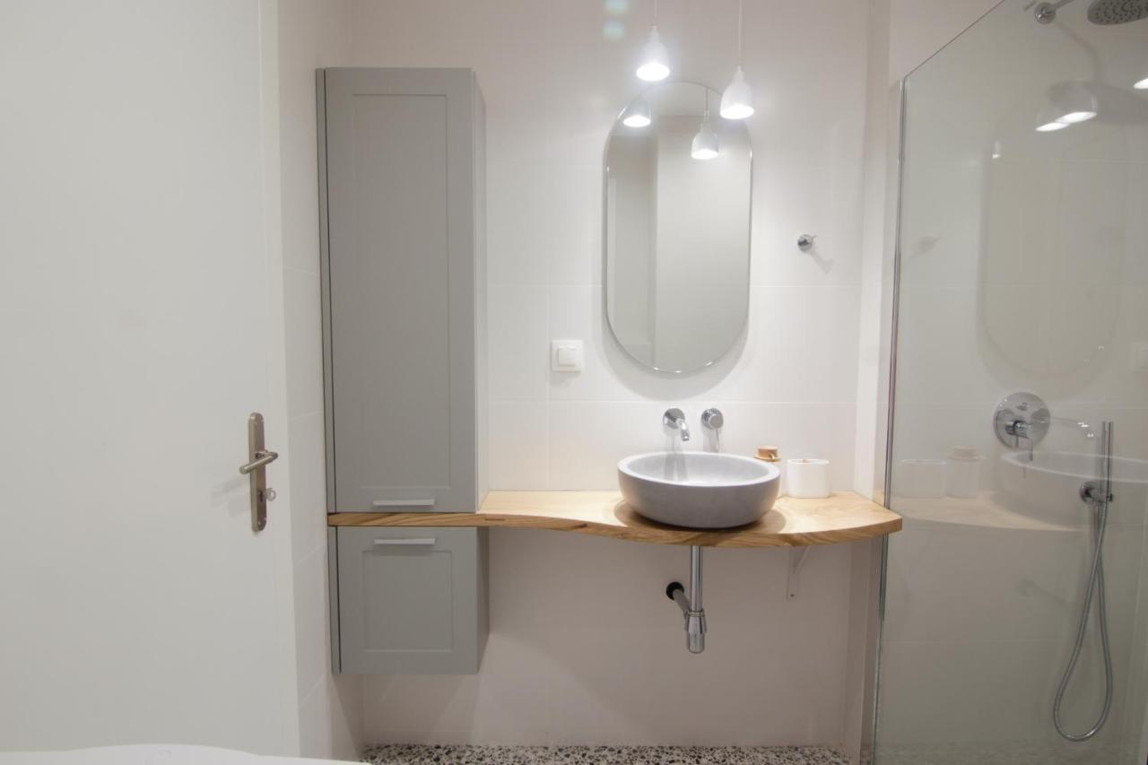 Patio Apartment Near Metro & Acropolis 雅典 外观 照片