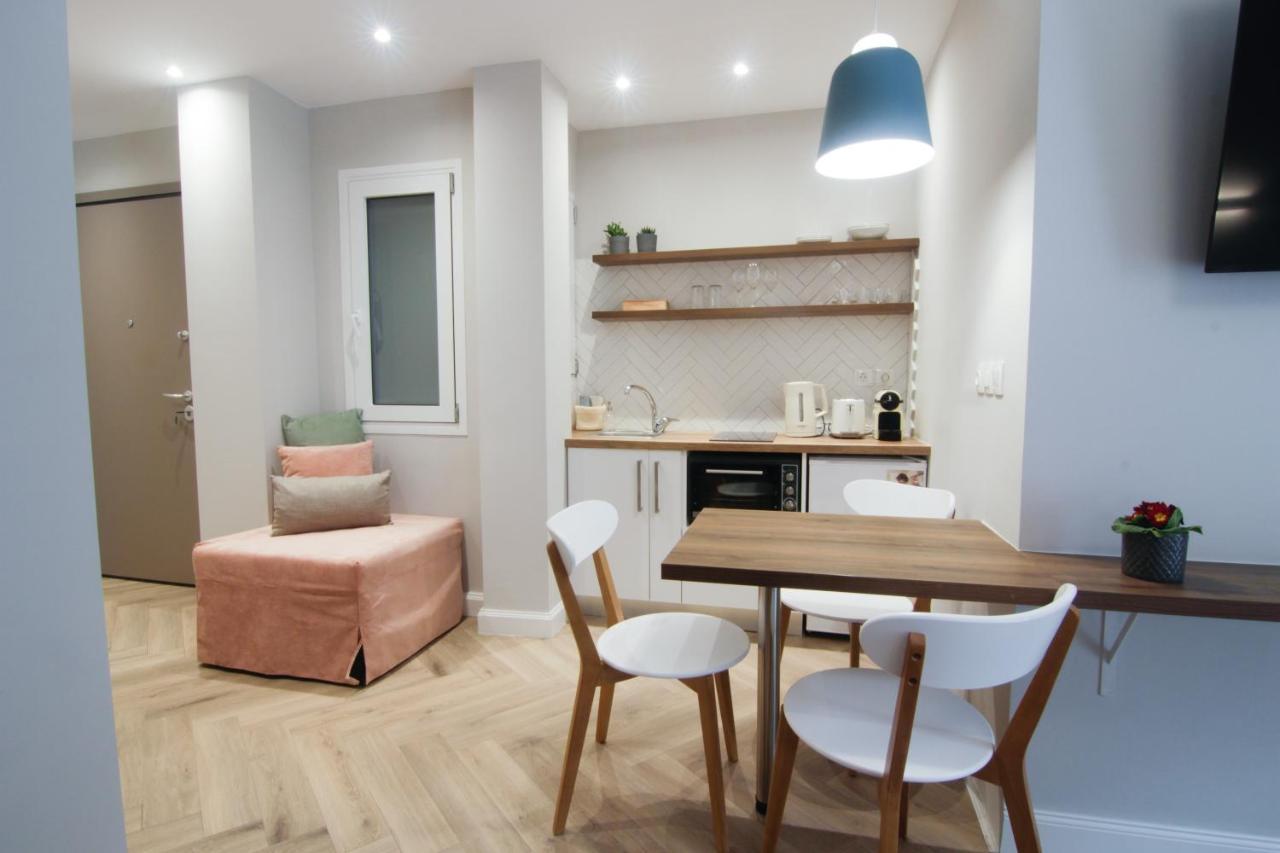 Patio Apartment Near Metro & Acropolis 雅典 外观 照片