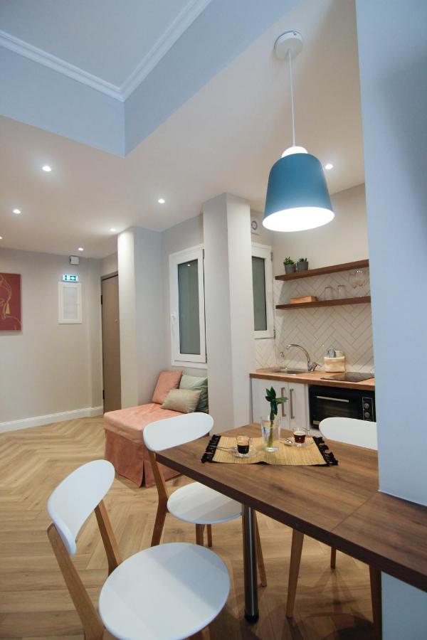 Patio Apartment Near Metro & Acropolis 雅典 外观 照片